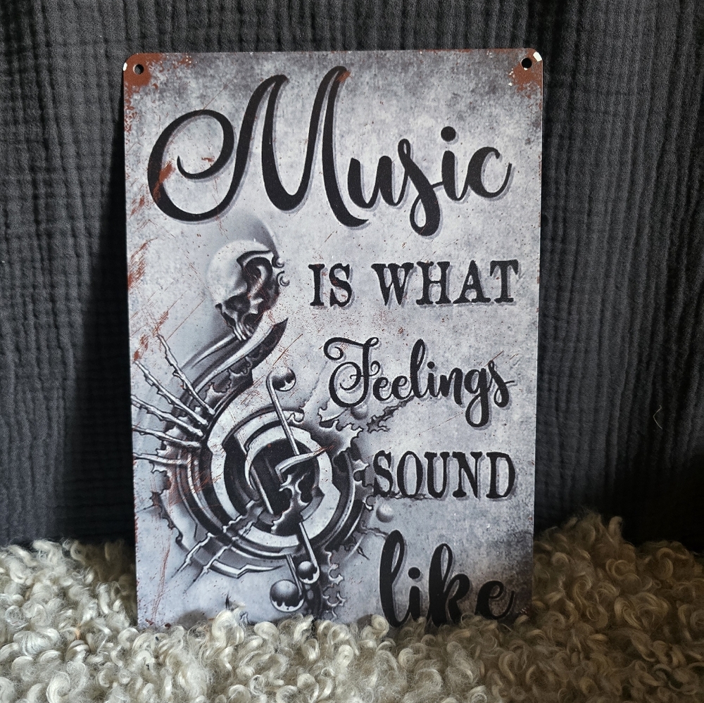 Music Sign Wall Decor